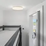 Dom wakacyjny 1 Bedroom Cozy In *